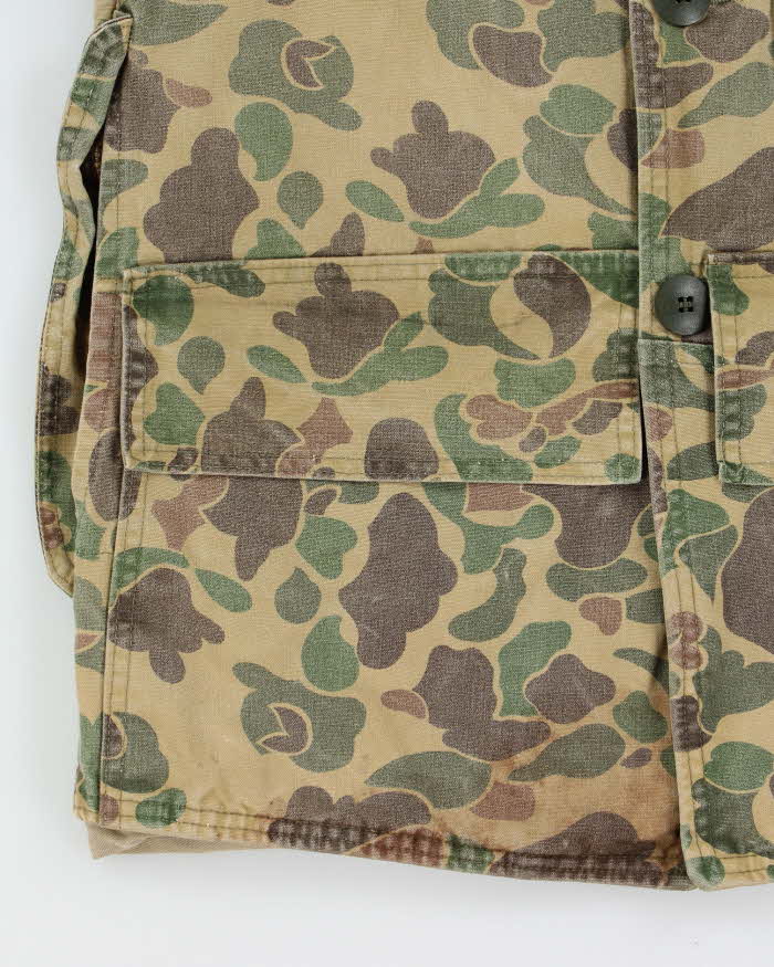 Vintage 1970s Sears Roebuck Duck Camo Hunting Field Jacket - S