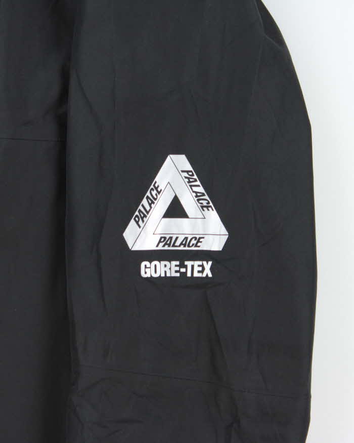 SS2024 Palace Gore-Tex 3L Jacket - XL
