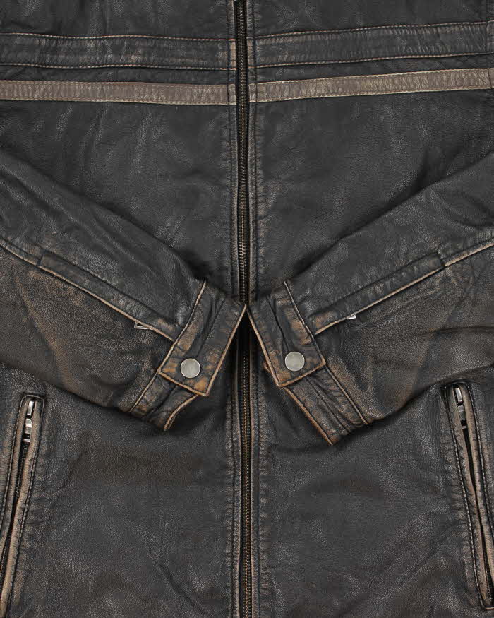 Vintage Y2K 00s Danier Distressed Leather Cafe Racer Moto Jacket - L