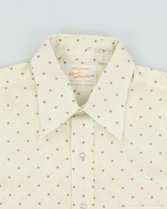 Vintage 1970s Arrow Kent Collection Cream Made In USA Polkadot Short Sleeve Shirt - L