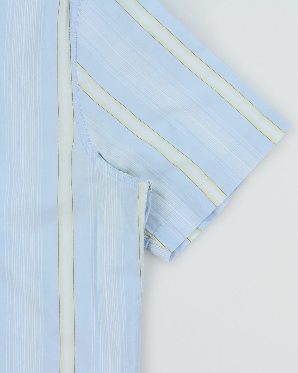 Vintage 2000s Calvin Klein Jeans Striped Short Sleeve Shirt - L