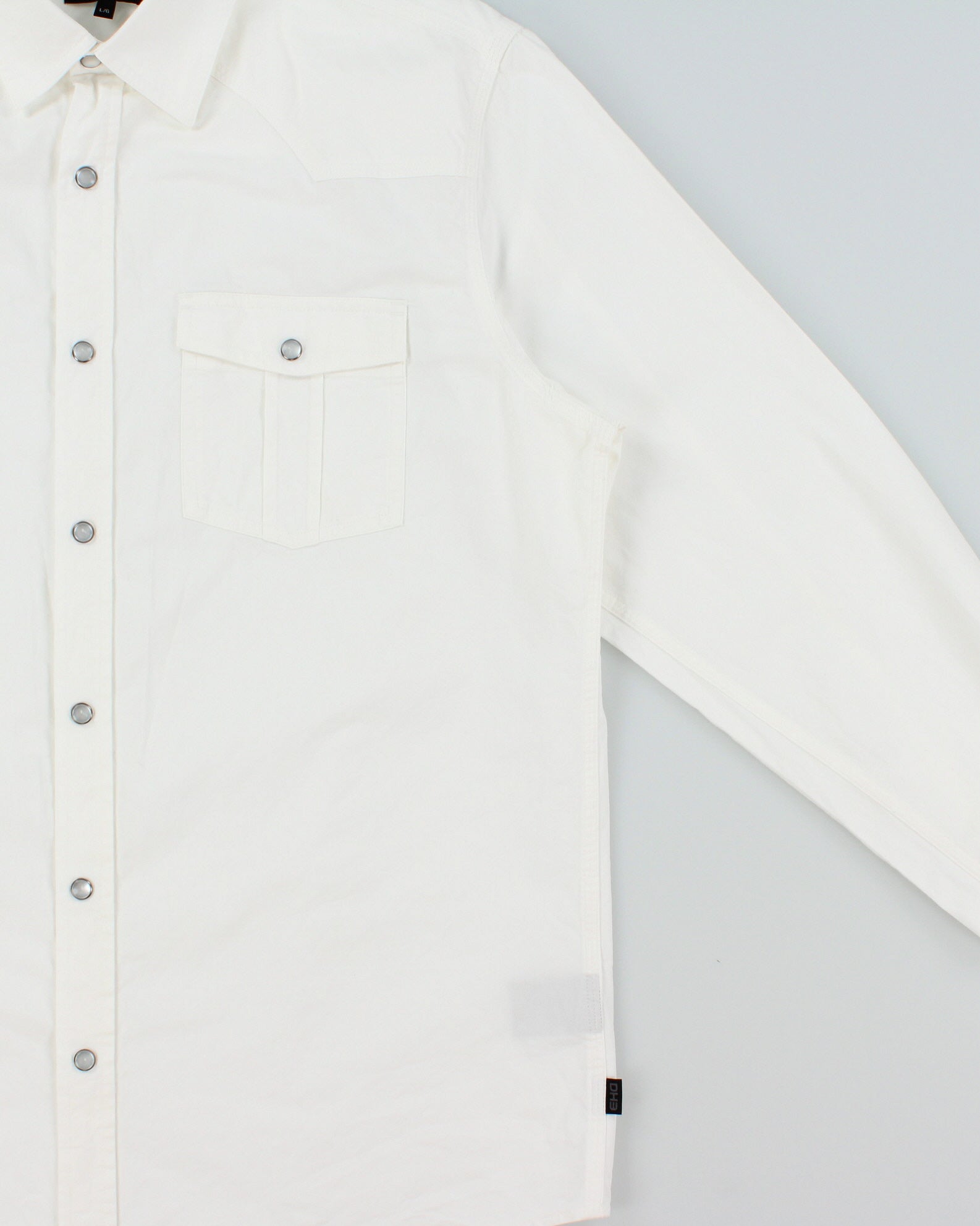 Vintage DH3 White Pearl Snap Button Modern Fit Long Sleeve Western Shirt - L