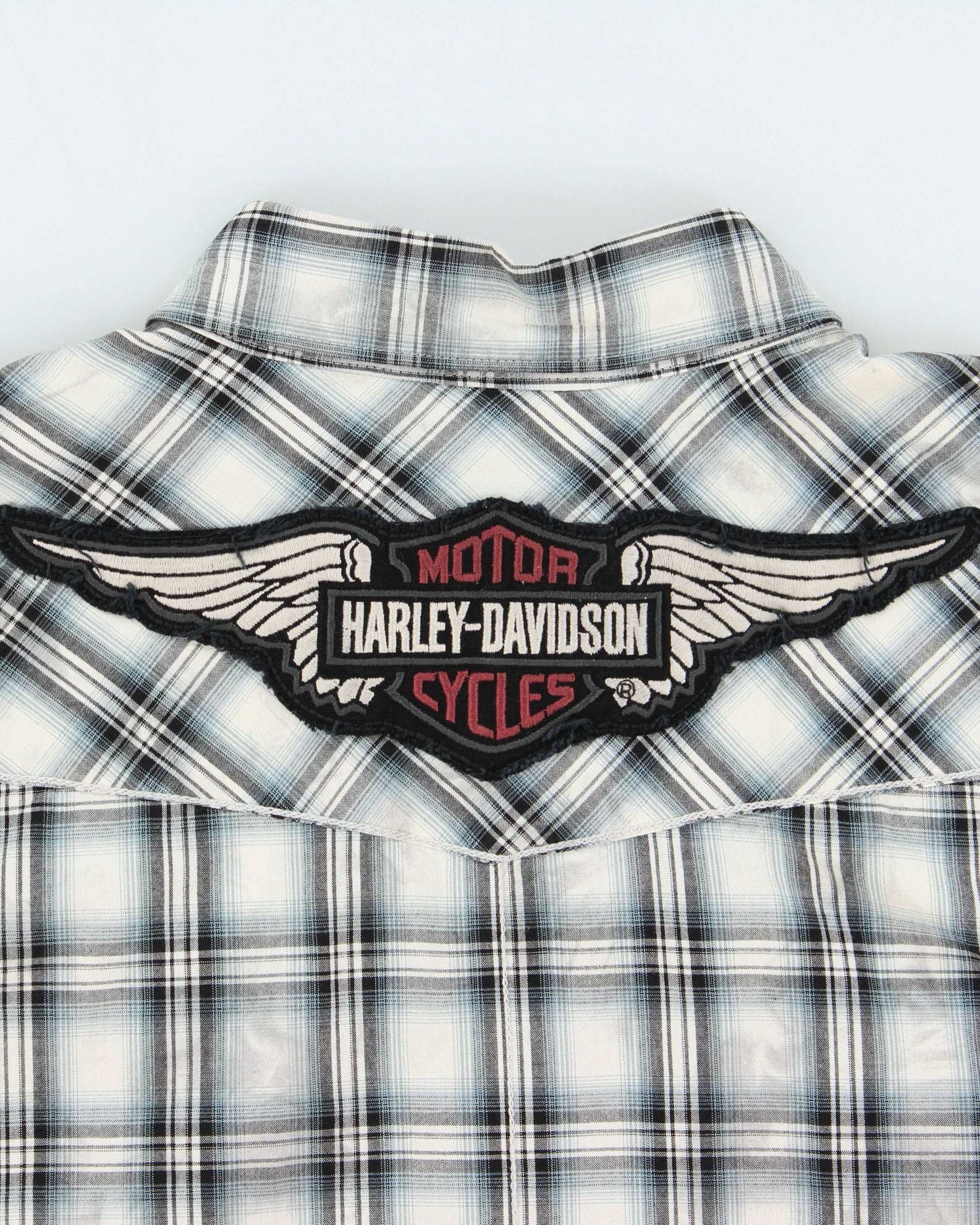 Vintage Harley Davidson Smokey Plaid Patch Embroidered Short Sleeve Biker Shirt - XL