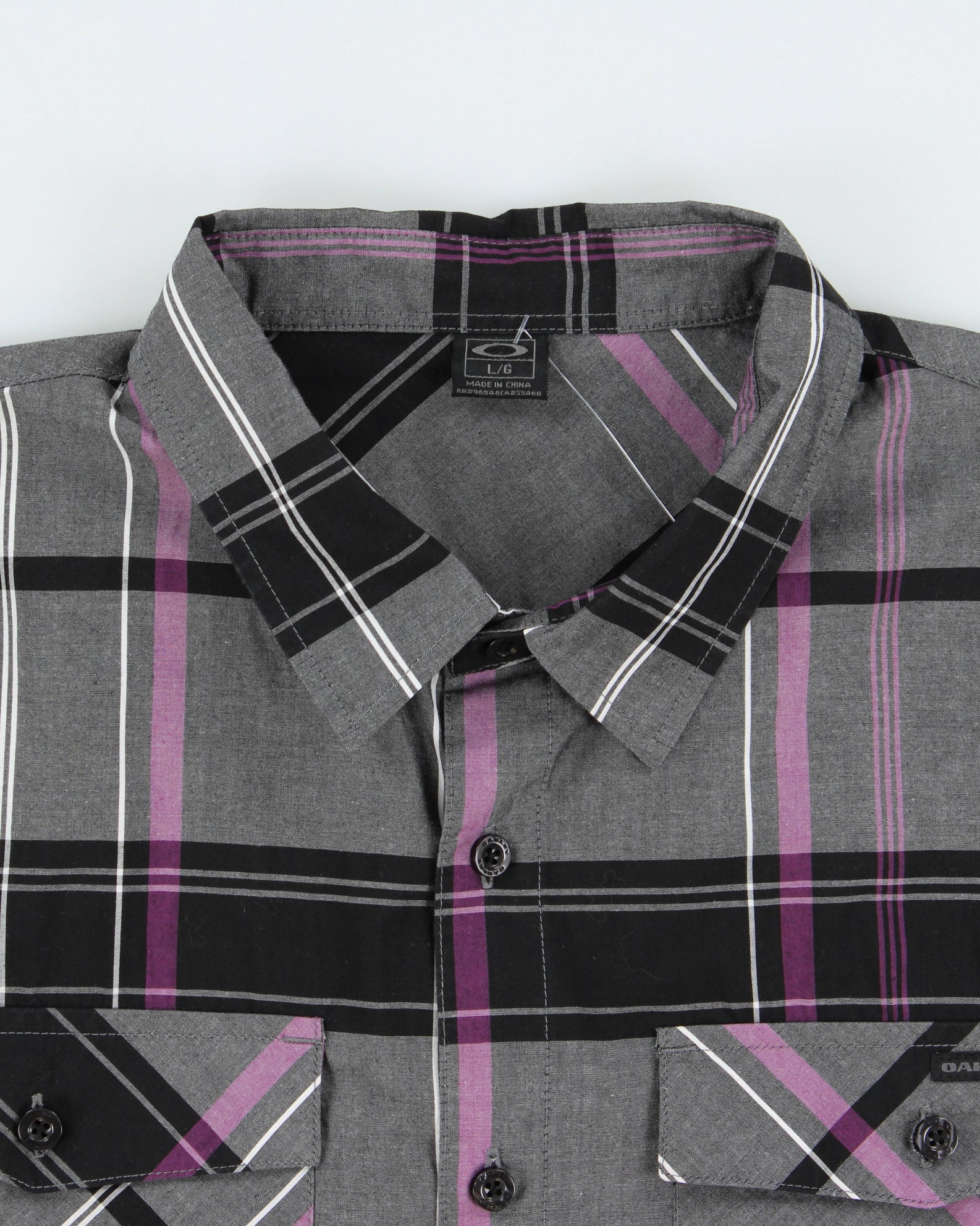 Vintage Oakley Plaid Short Sleeve Pocket Shirt - L