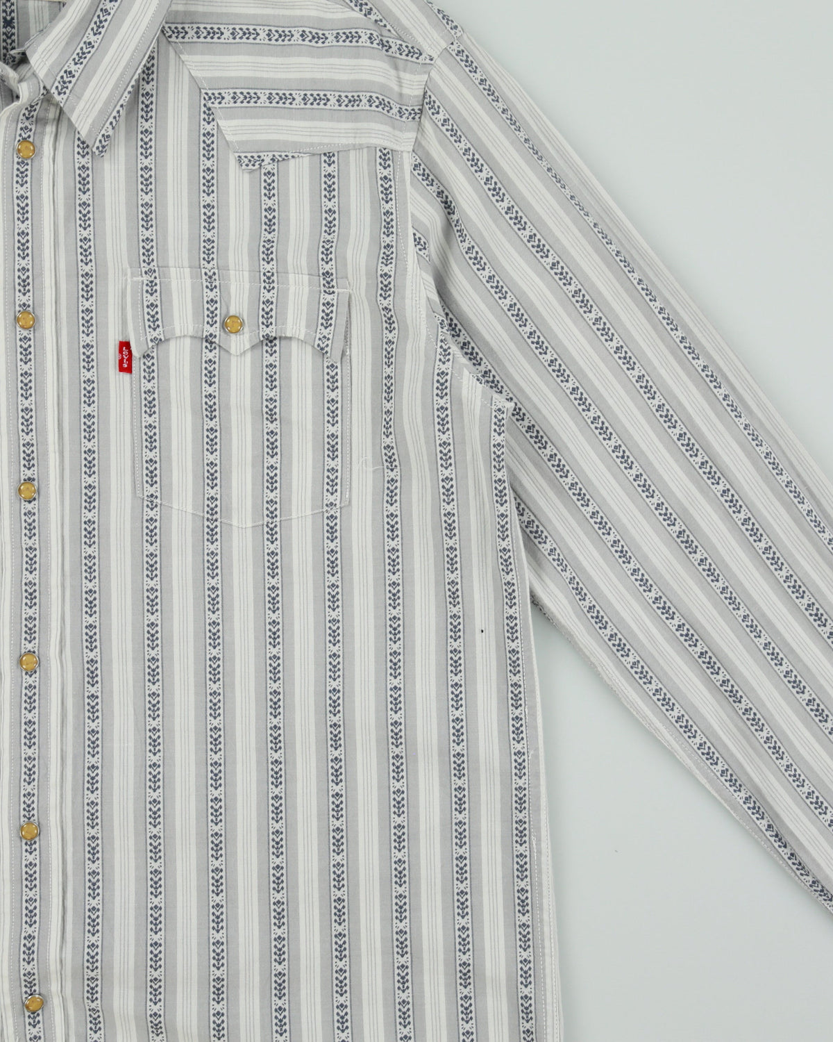 Vintage Y2K 00s Levi's Pattern Striped Pearl Snap Button Long Sleeve Western Shirt - L