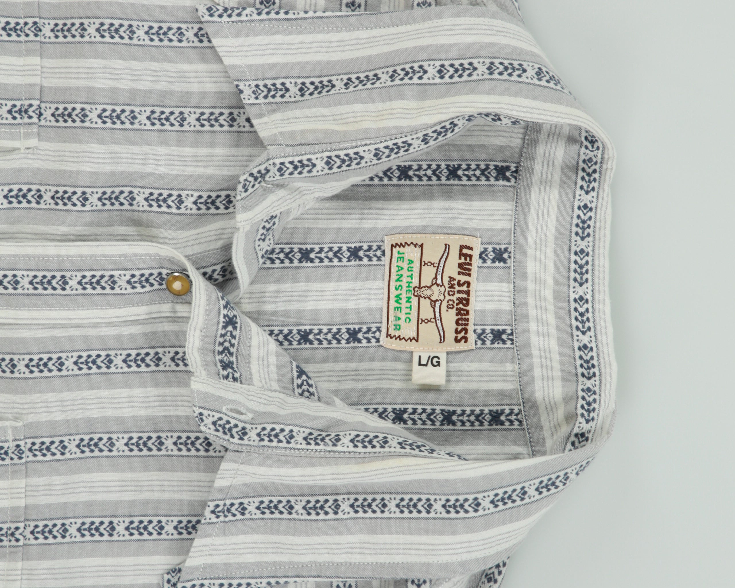 Vintage Y2K 00s Levi's Pattern Striped Pearl Snap Button Long Sleeve Western Shirt - L