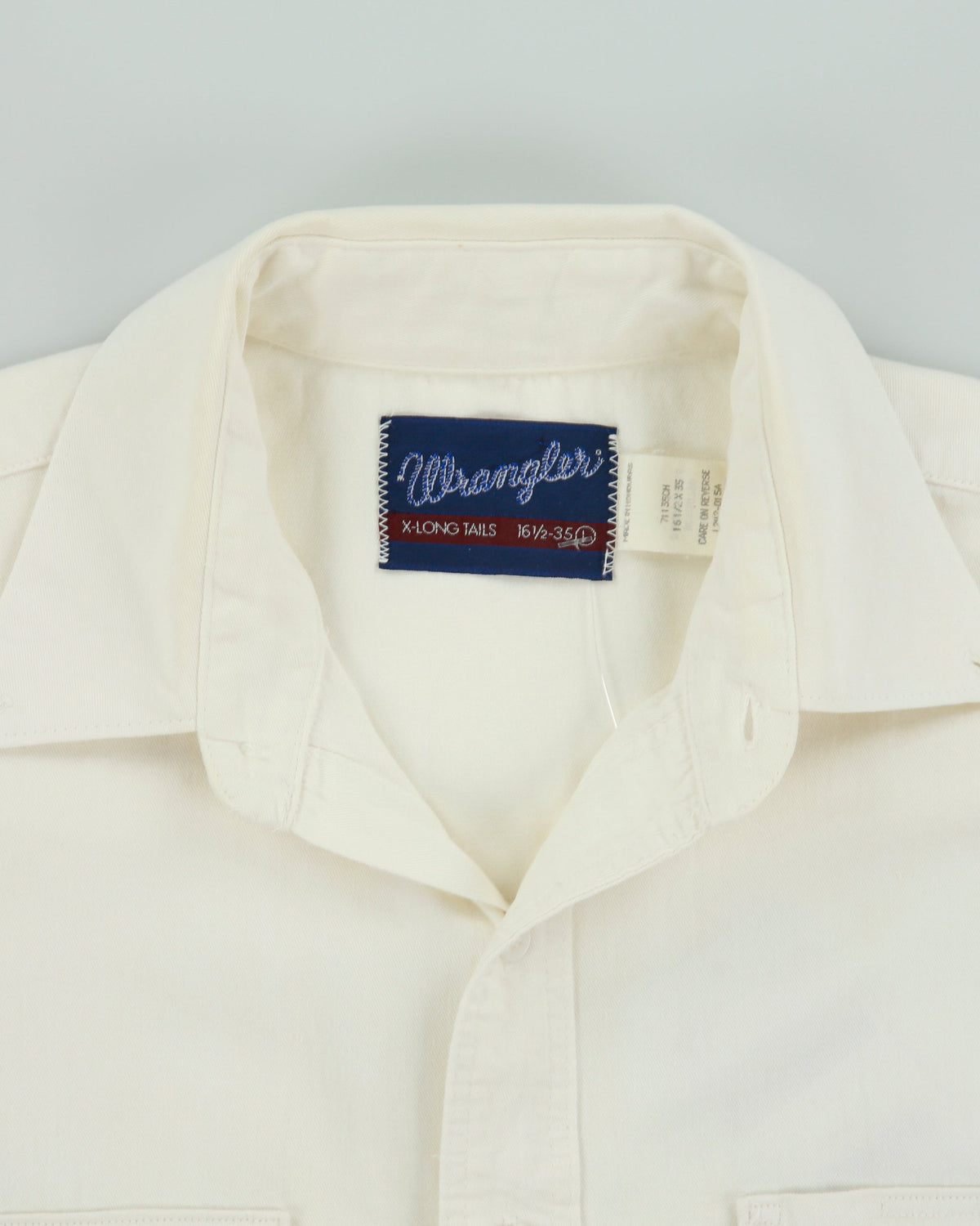 Vintage 1990s Wrangler Cream XL Tails Long Sleeve Ranch Shirt - L