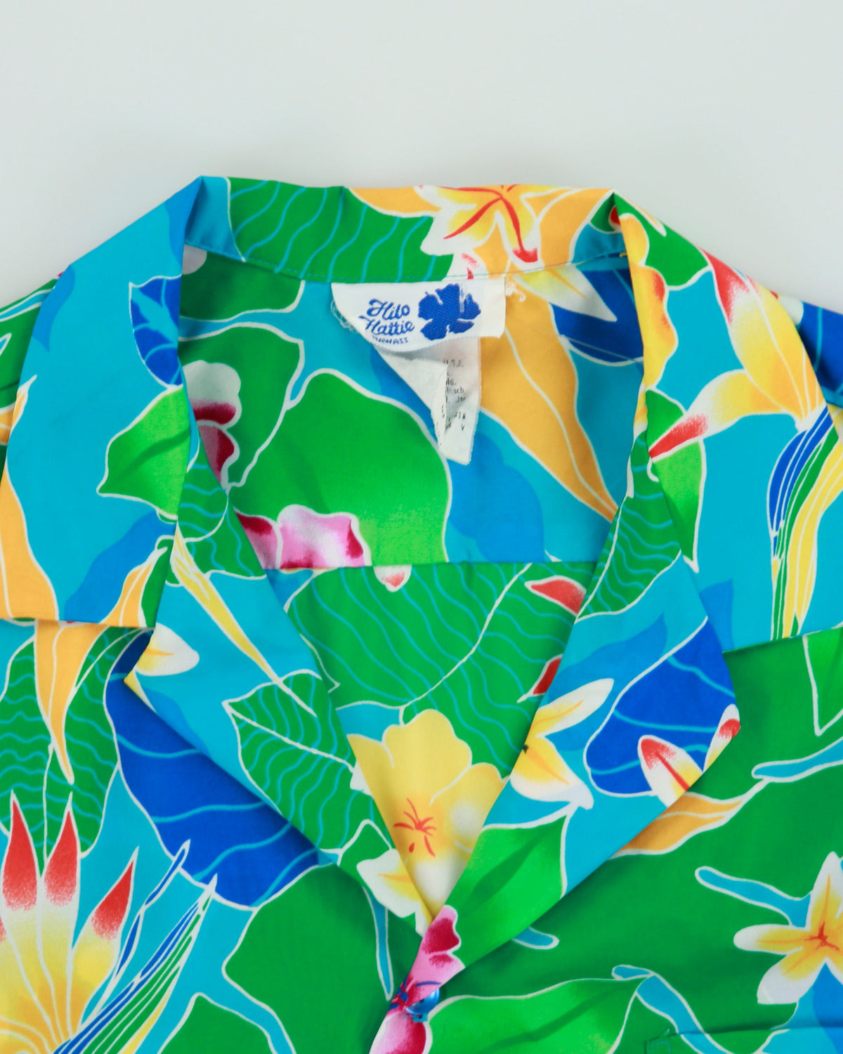 Vintage 1980s Hilo Hattie Tropical Hand Finished Made In Hawaii USA Hawaiian Aloha Shirt - S