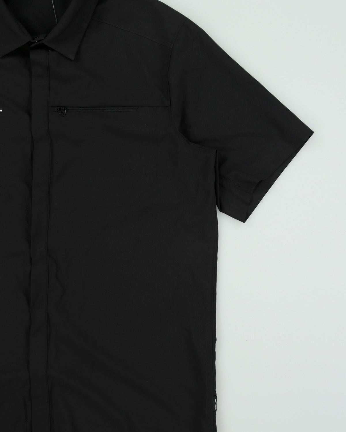 Arc'teryx Black Skyline SS Pacific Ropes Soft Shell Snap Button Short Sleeve Technical Shirt - M