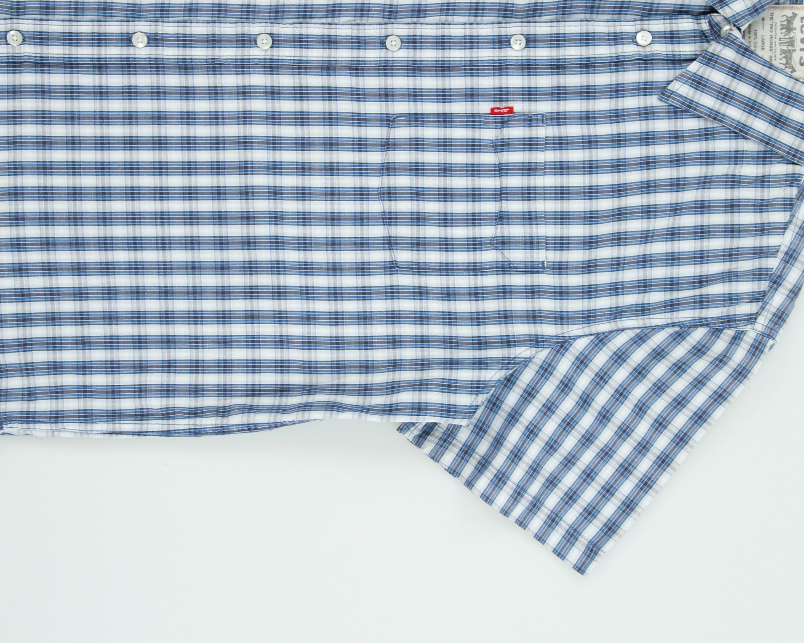 Vintage Y2K 00s Levi's Plaid Regular Fit Short Sleeve Shirt - L
