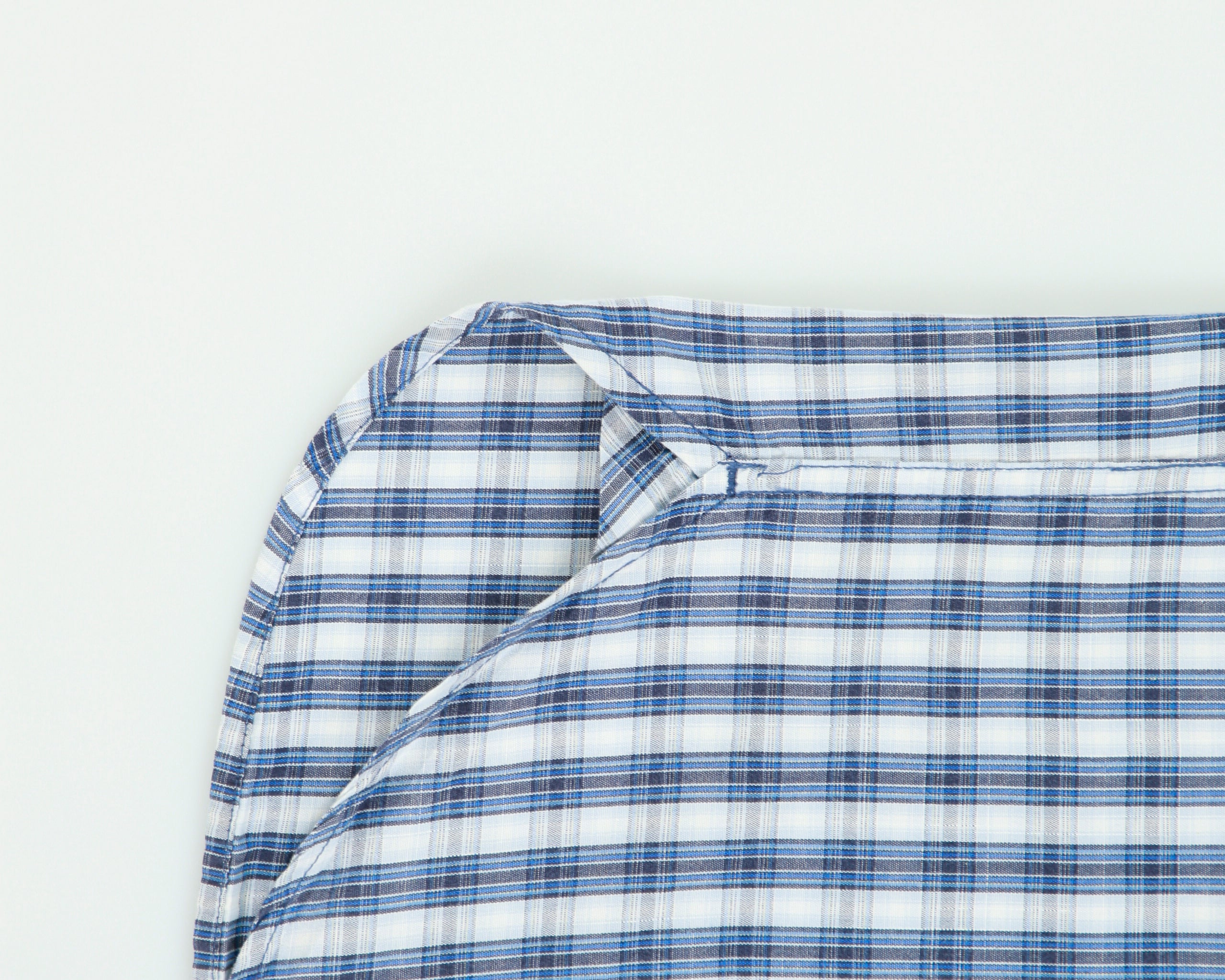 Vintage Y2K 00s Levi's Plaid Regular Fit Short Sleeve Shirt - L