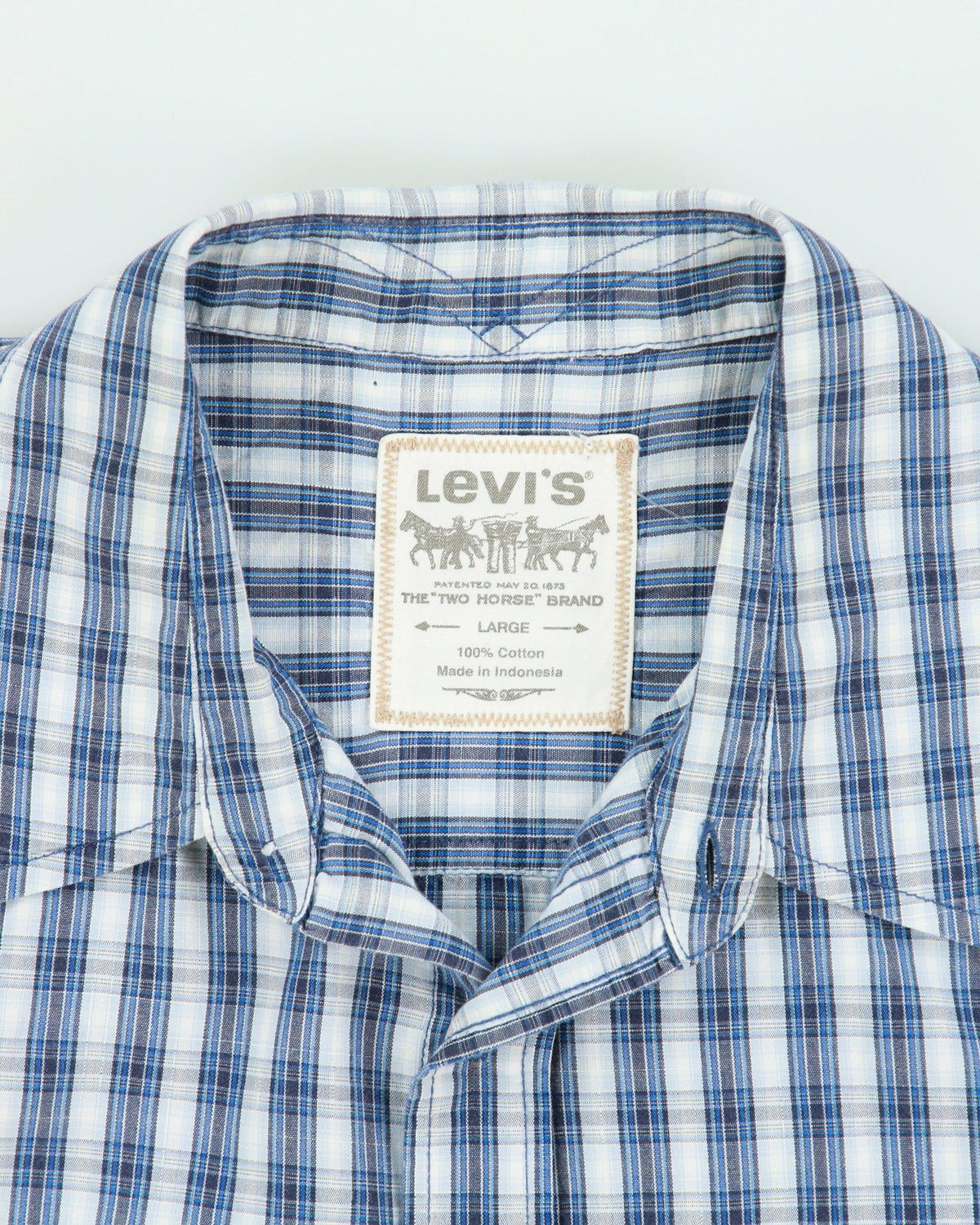 Vintage Y2K 00s Levi's Plaid Regular Fit Short Sleeve Shirt - L
