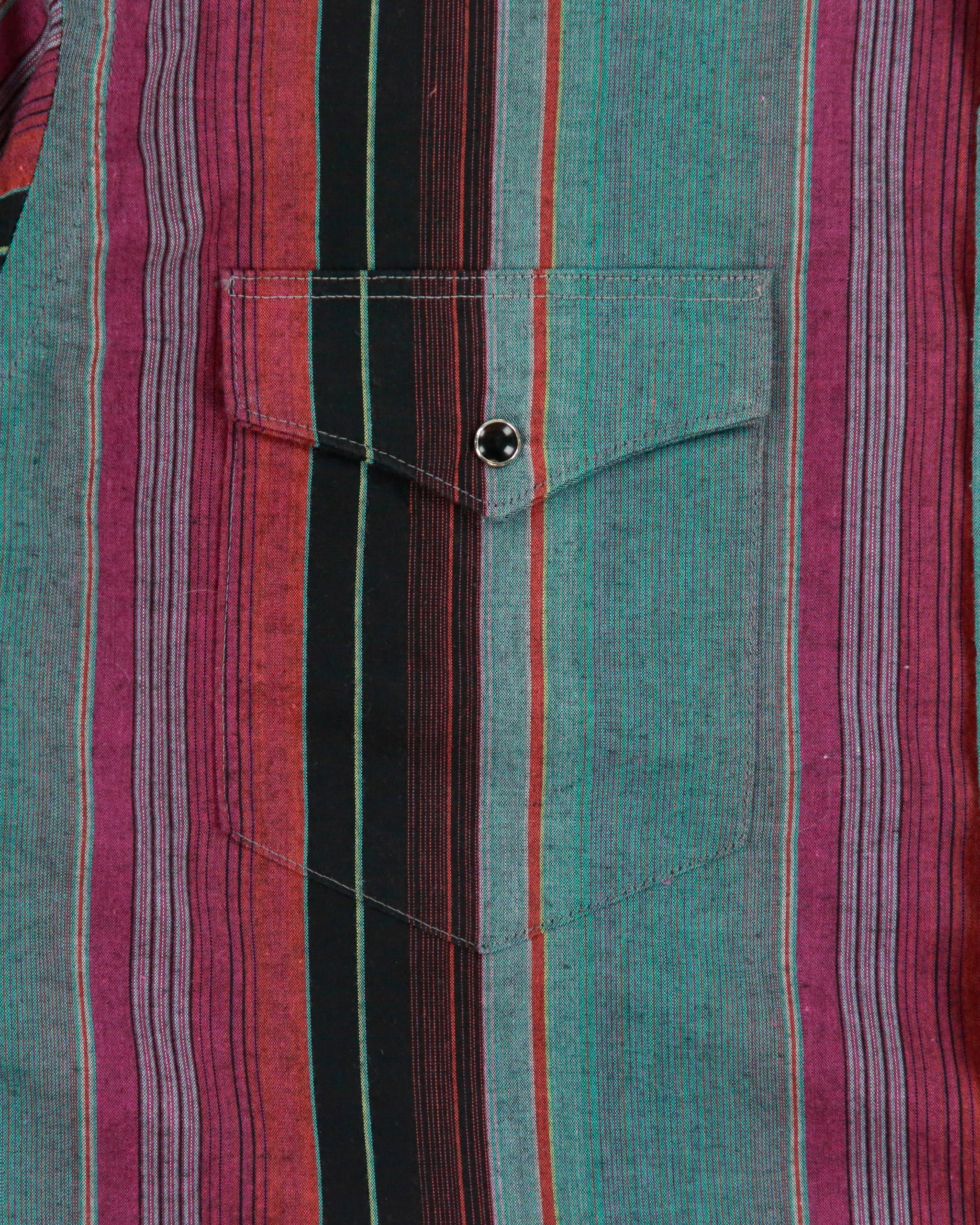 Vintage 1980s Wrangler Striped Snap Button Cowboy Cut Regular Fit Made In USA Short Sleeve Western Shirt - L