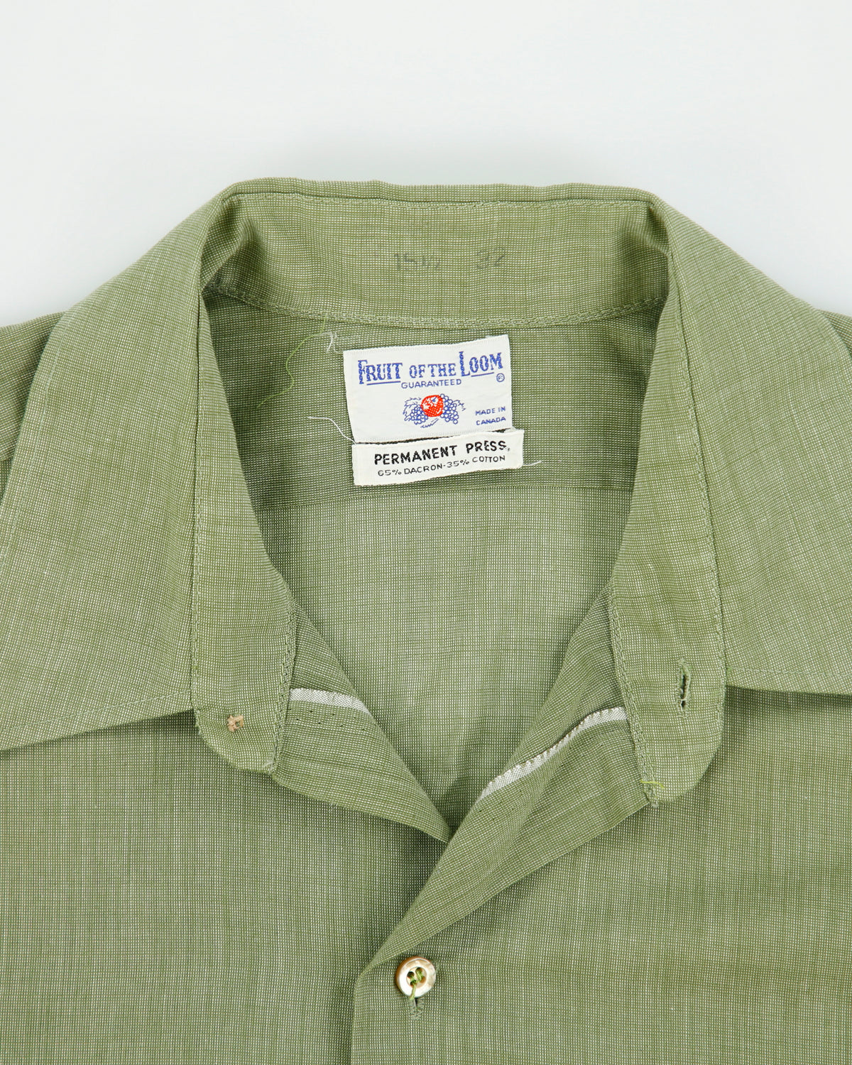 Vintage 1970s Fruit Of The Loom Olive Perma Press Made In America Long Sleeve Dress Shirt - M