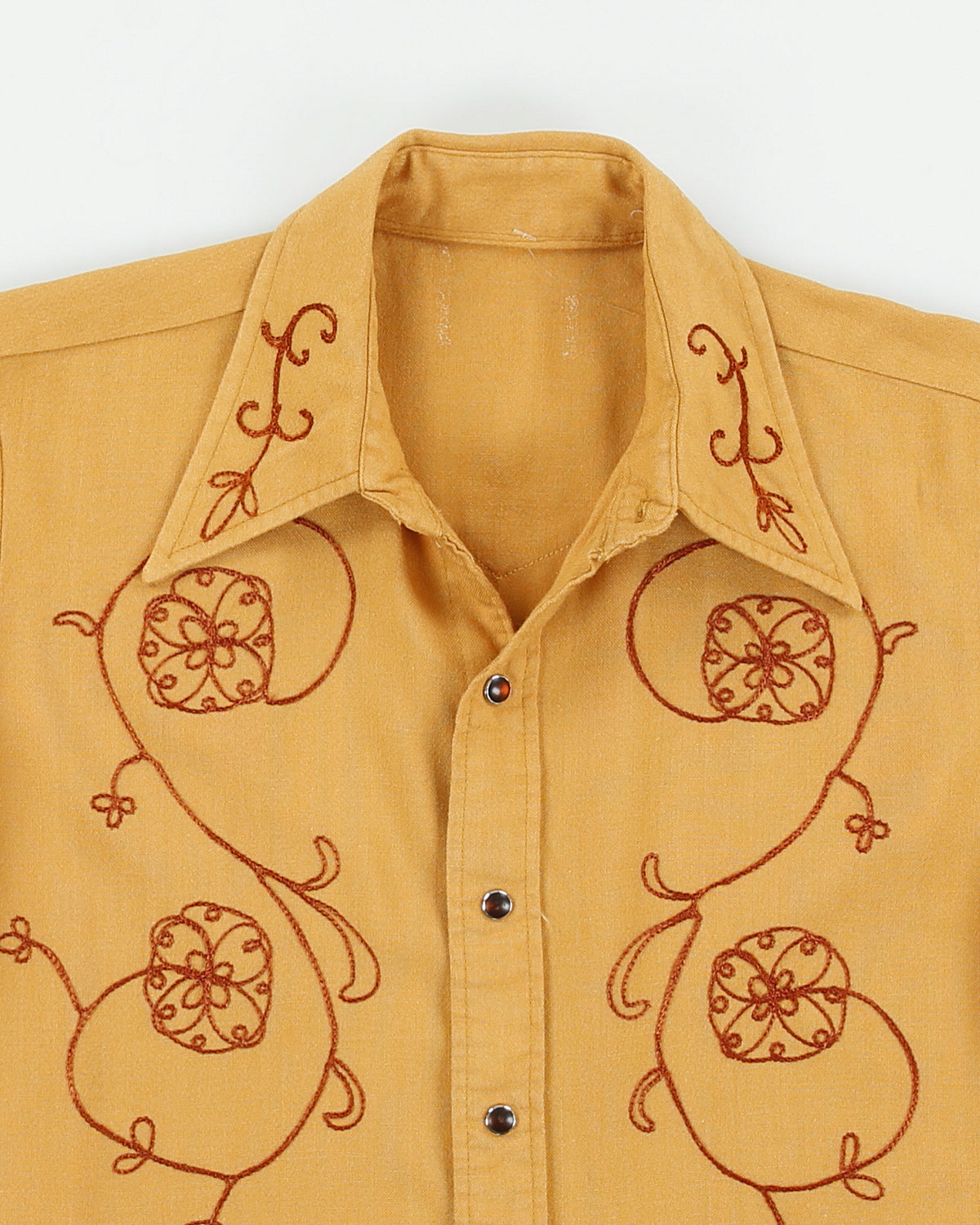 Vintage 1970s Handmade In USA Chain Stitch Tan Pearl Snap Button Long Sleeve Perma Press Shirt - S