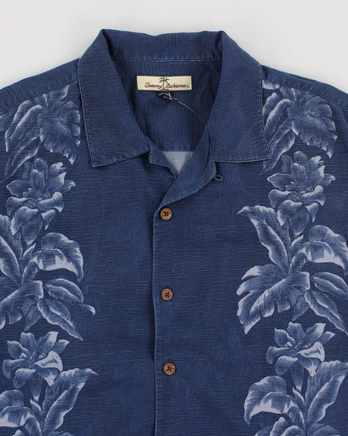 00s Tommy Bahama Blue Silk Hawaiian Shirt - L