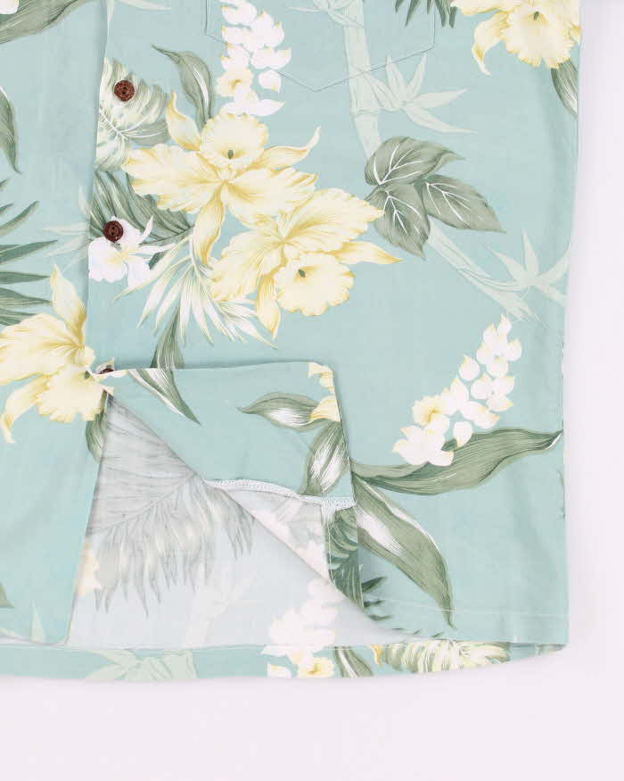 Vintage Winnie Fashion Blue Hawaiian Shirt - M
