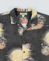 Vintage Tommy Bahama  Hawaiian Shirt - L