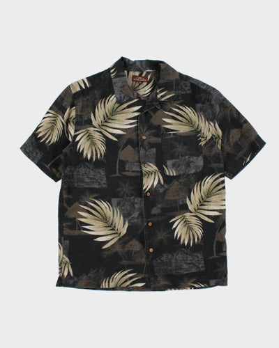 Vintage Island Retreat Printed Hawaiian Shirt - M