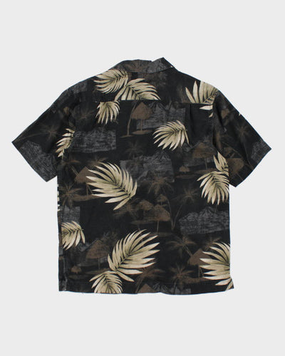 Vintage Island Retreat Printed Hawaiian Shirt - M