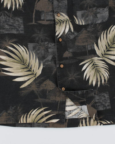 Vintage Island Retreat Printed Hawaiian Shirt - M