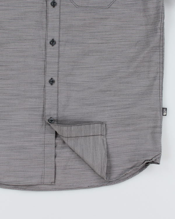 The North Face Stripe Shirt - M