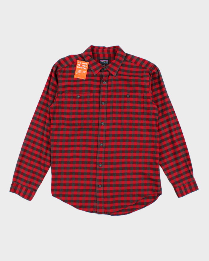 Patagonia Red Plaid Lightweight Flannel Shirt - S