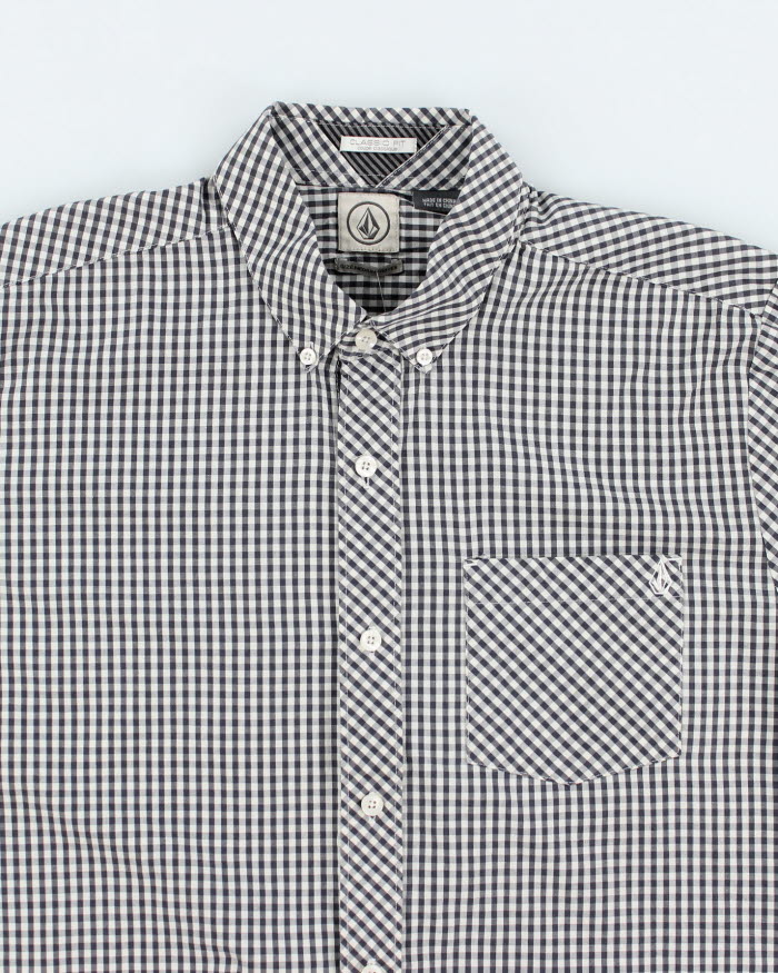Vintage 2000's Volcom Button Up Check Shirt - M