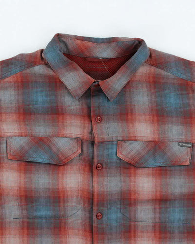 Vintage 2000's Columbia Lightweight Button Up Flannel Shirt - L