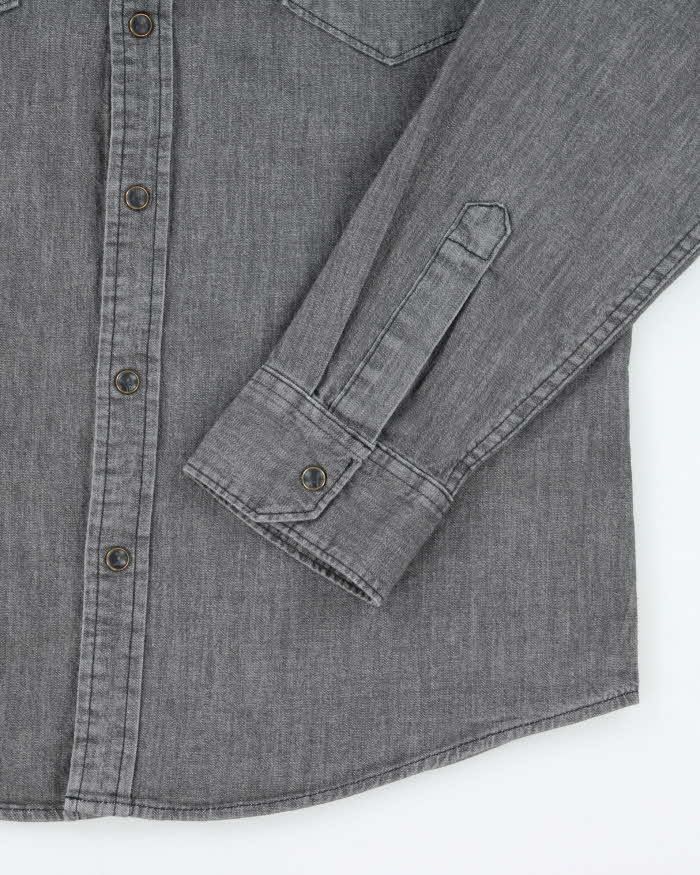 Vintage Wrangler Light Wash Grey Denim Shirt - M