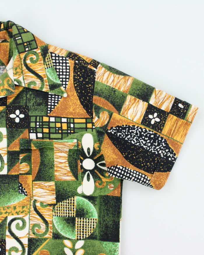 Vintage 70s Tropical Hawaiian Shirt - L