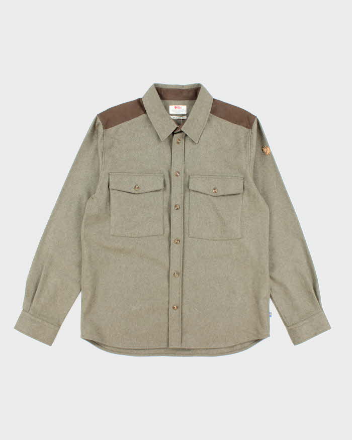 Vintage 2000's Fjall Raven Heavyweight Button Up Shirt - L