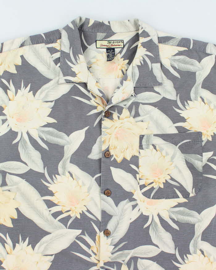 Vintage Tommy Bahama All Over Floral Print Hawaiian Shirt - XL