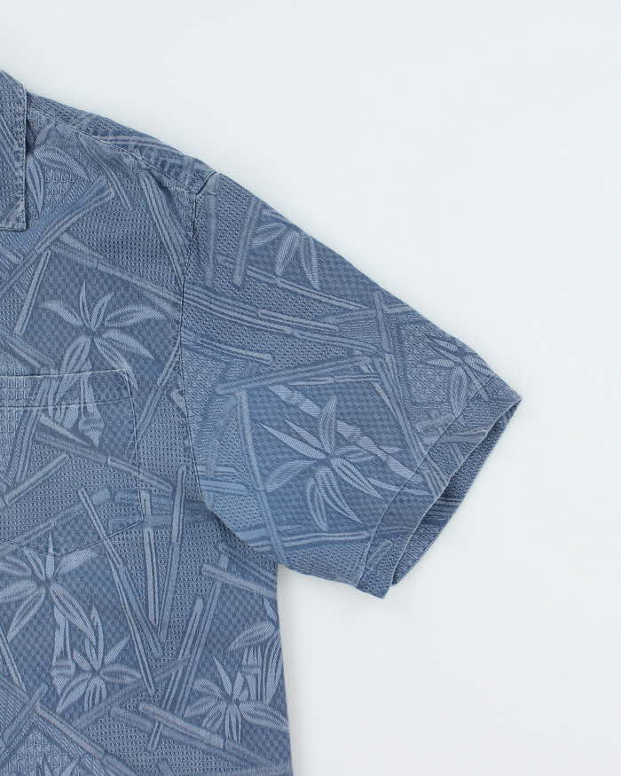 Vintage Jamaica Jaxx Blue Embossed Floral Hawaiian Shirt - L