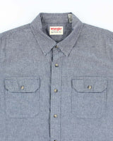 Vintage 2000's Wrangler Authentic Short Sleeve Shirt - L