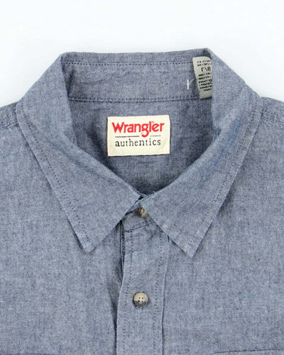 Vintage 2000's Wrangler Authentic Short Sleeve Shirt - L