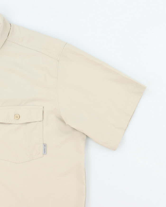 Vintage 2000's Columbia Regular Fit Short Sleeve Shirt - L