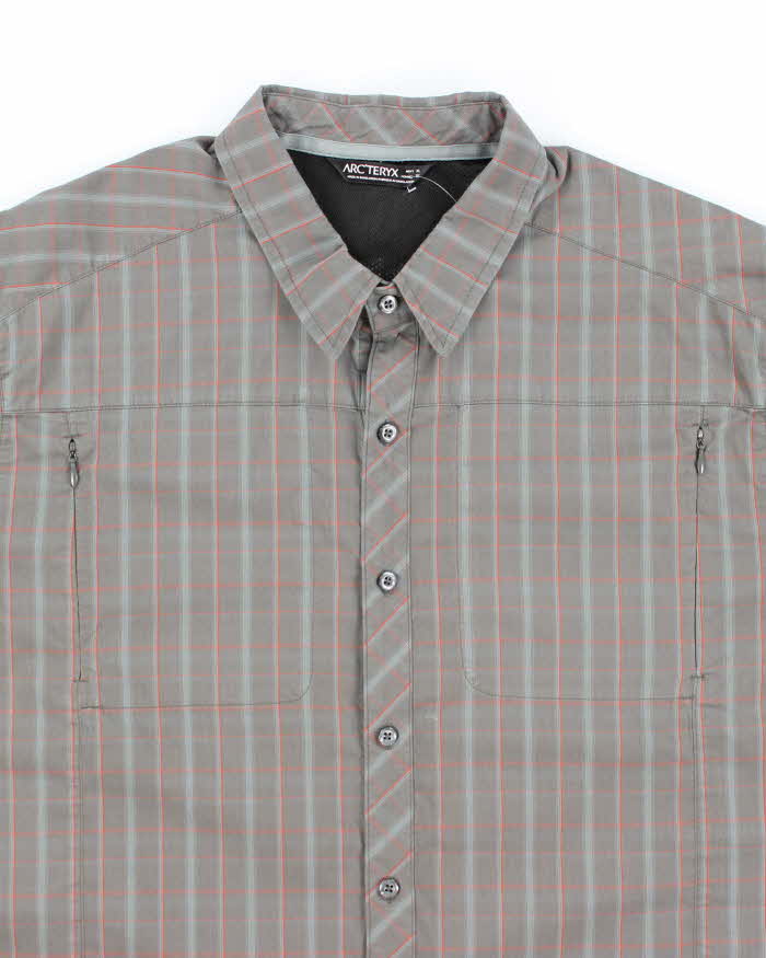 Vintage Arc'teryx Lightweight Hidden Pockets Shirt - XL
