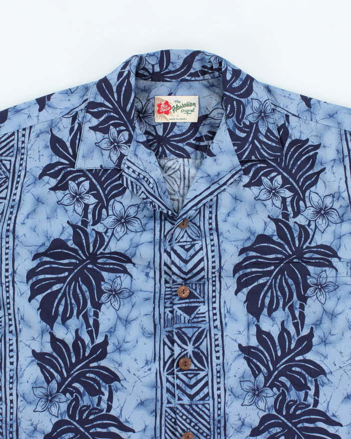Vintage 90s Hilo Hatties Blue Pattern Hawaiian Shirt - M