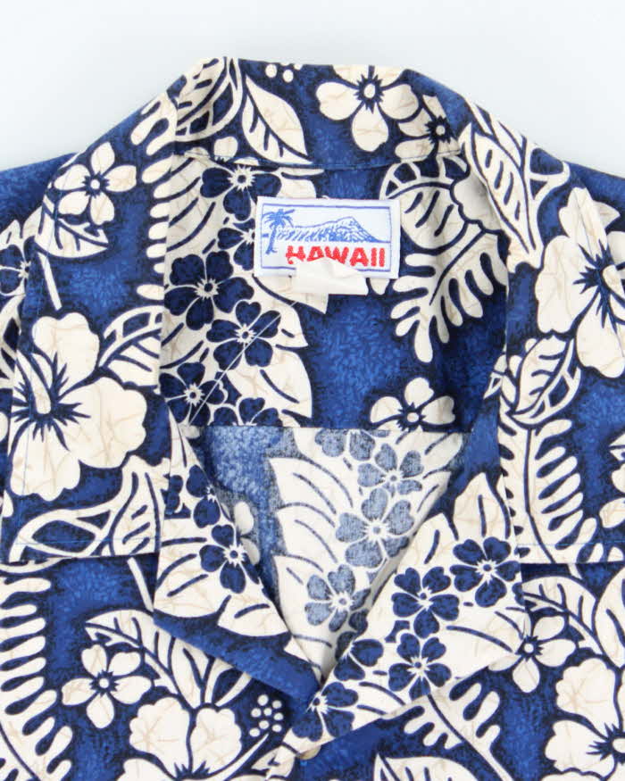 Vintage 90s Blue Hibiscus Pattern Hawaiian Shirt - L