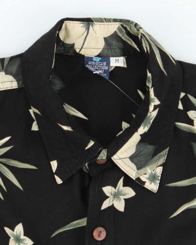 Vintage 90s Black Hibiscus Flower Pattern Hawaiian Shirt - M
