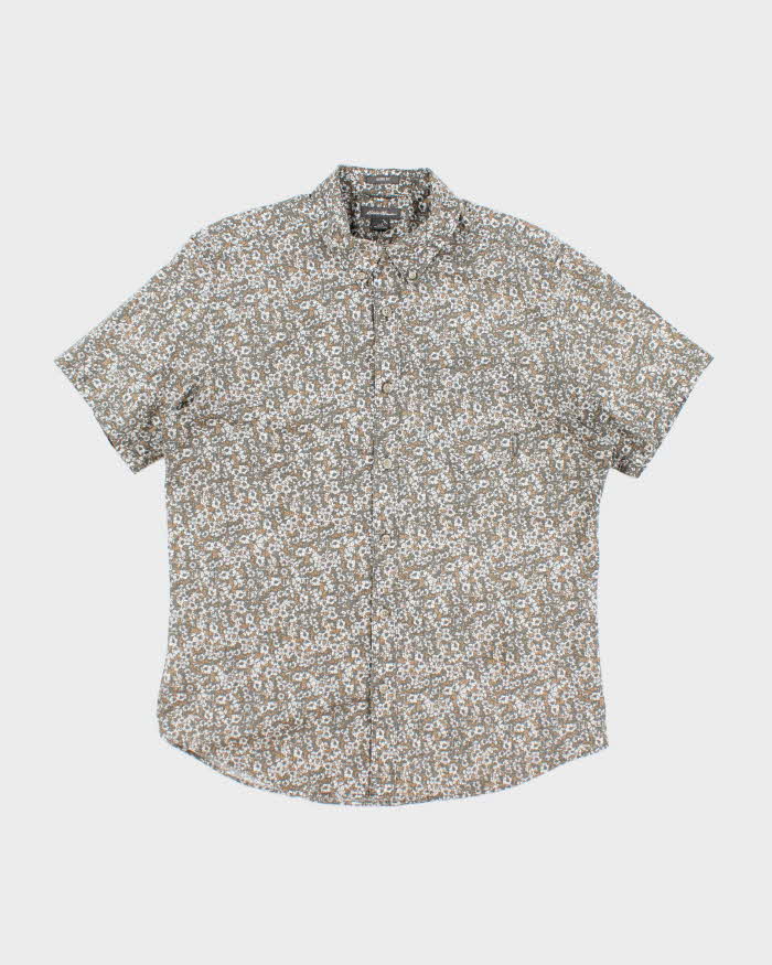 Vintage 2000's Eddie Bauer Floral Print Short Sleeve Shirt - L