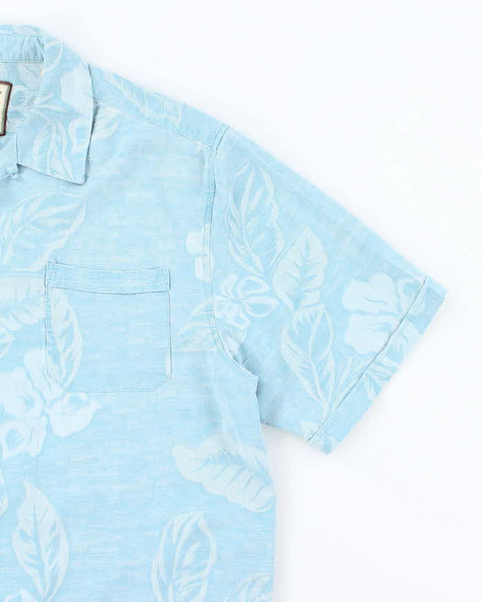 Vintage 2000's Jamaica Jaxx Silk Patterned Hawaiian Shirt - M