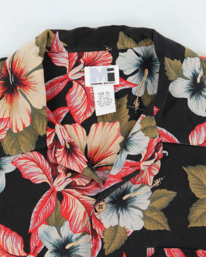 Vintage 90's Modern Image Floral Patterned Silk Hawaiian Shirt - XL
