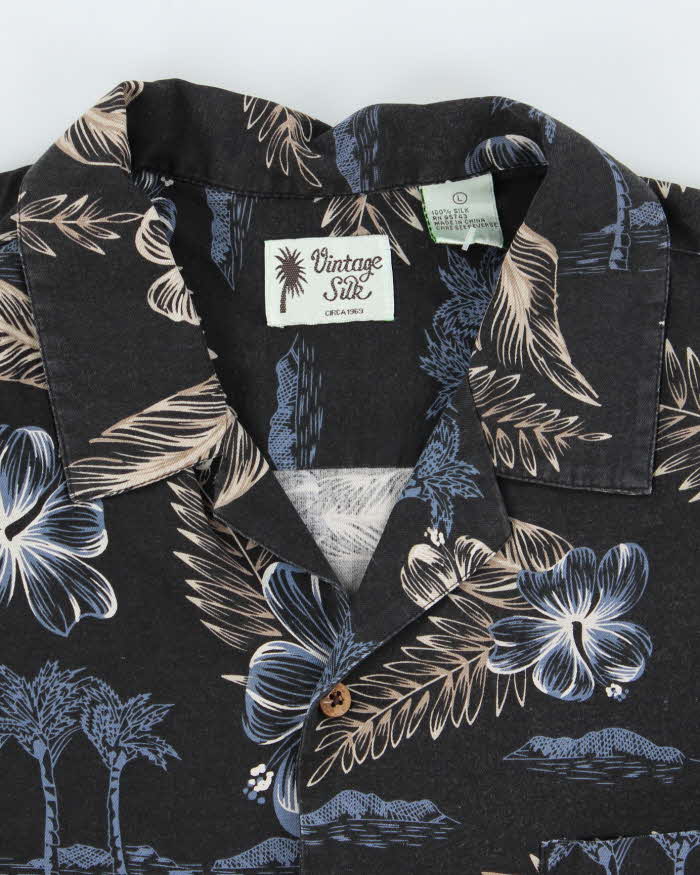 Vintage Silk Hawaiian Shirt - L