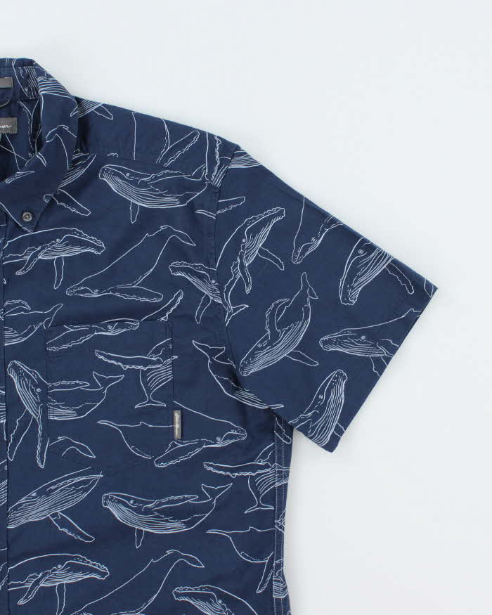 Vintage 2000's Eddie Bauer Whale Print Short Sleeve Shirt - M