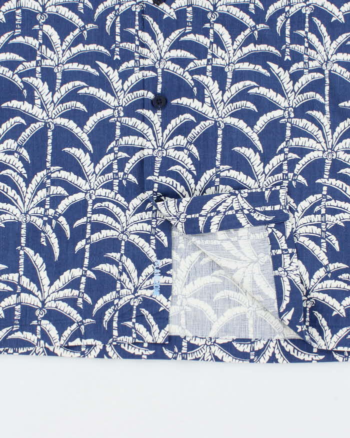 Vintage 2000's Tommy Bahama Palm Tree Print Short Sleeve Shirt - L