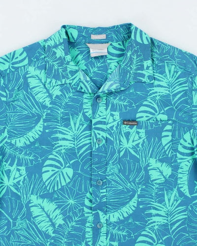 Vintage 2000's Columbia Patterned Short Sleeve Shirt - M