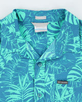 Vintage 2000's Columbia Patterned Short Sleeve Shirt - M