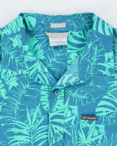 Vintage 2000's Columbia Patterned Short Sleeve Shirt - M
